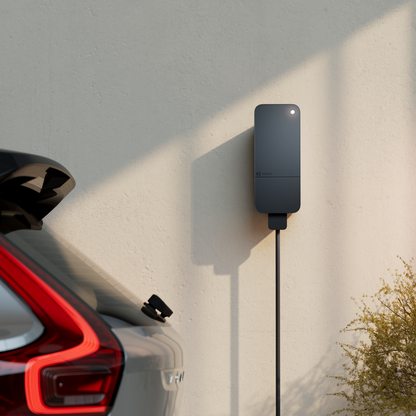 Amina S latausasema, 14kW, kiinteä kaapeli 6 m, type 2