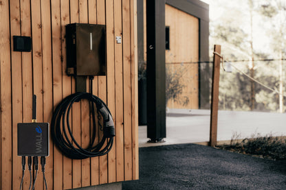 WALLe16M latausasema, kuormanhallinta (vastaanotin), 11 kW, 3x16 A, 3-vaihe, Type2, 5 m