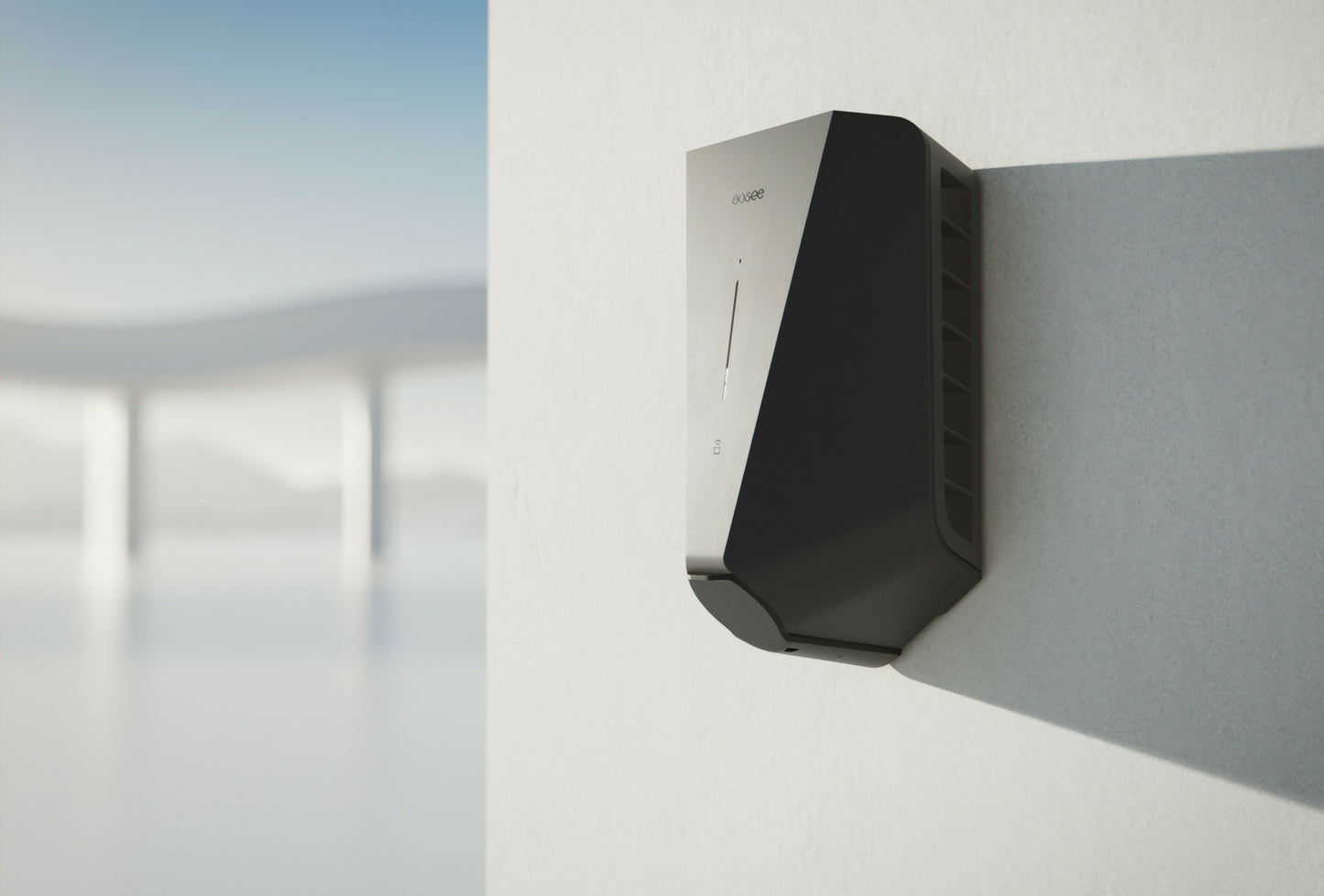 Easee Charge Up 22 kW latausasema musta sähköauton kotilaturi asennettuna