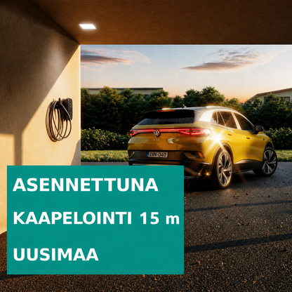 Innohome Charlie-3 latausasema omakotitalon pihalla asennettuna eLaturi